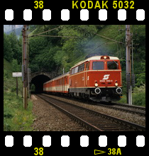 2043.043-5 am 14.06.1987 mit R 4609 bei M&uuml;hlbachl.
